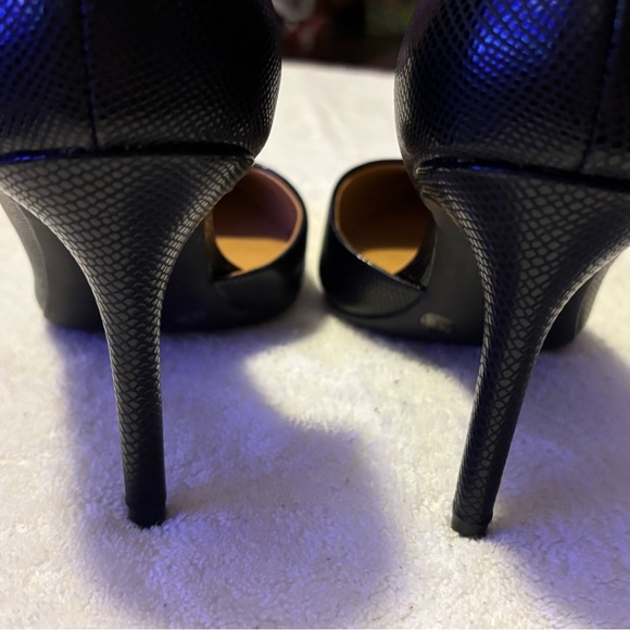 Brand New Heels By JESSICA SIMPSON - Size 9 M - Heel Height 4 Inches - box 7 - Picture 4 of 9